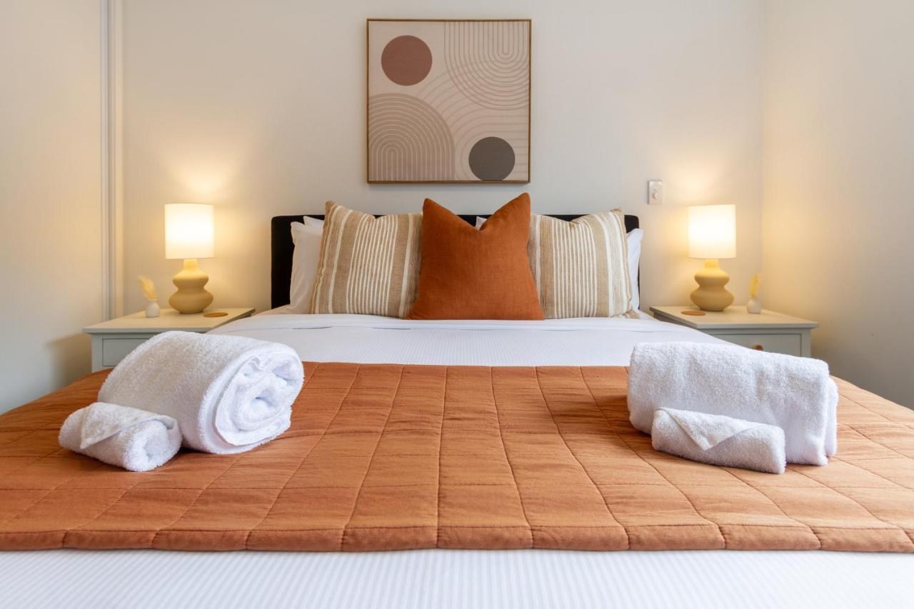 Gorgeous Getaway On Gloucester St- 1 Bed 1 Bath ไครสต์เชิร์ช ภายนอก รูปภาพ